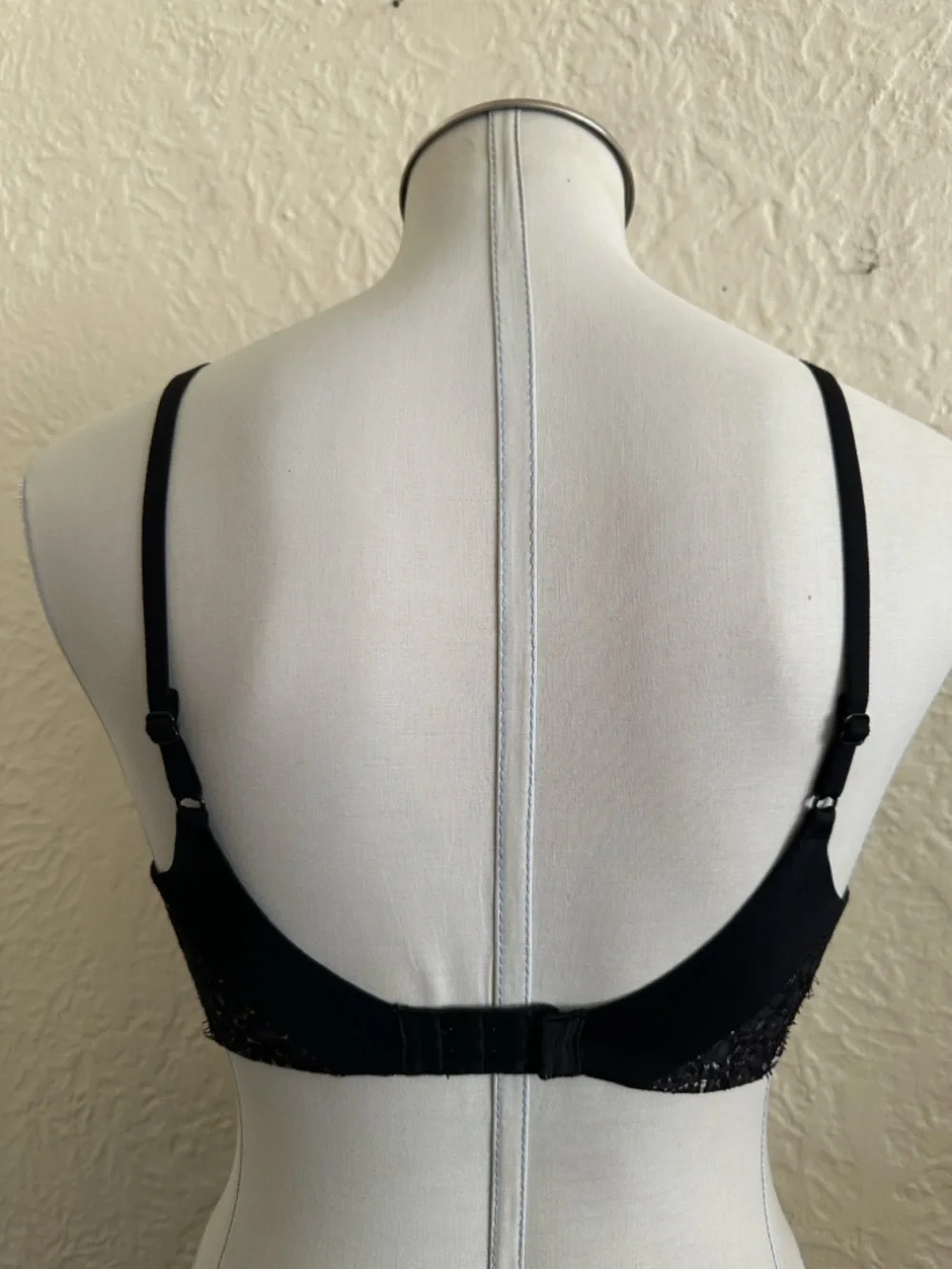 Victoria’s Secret Leopard Print Black Lace Push-Up Bra 34C